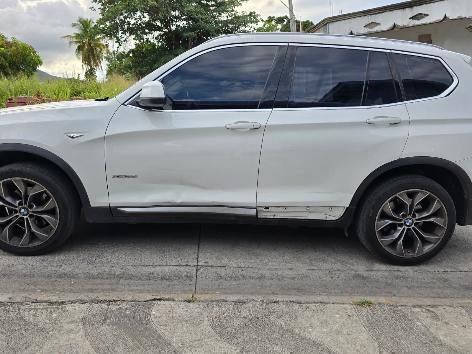 BMW X3 — before